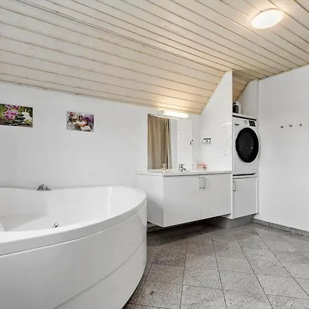 10727-ulfborg-dommersovej-7